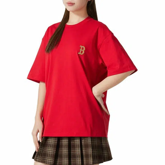 MLB T