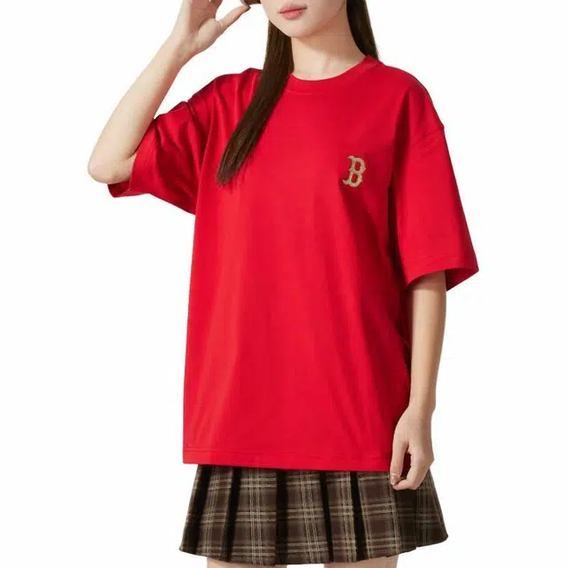 MLB T