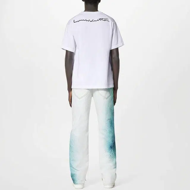 LOUIS VUITTON T