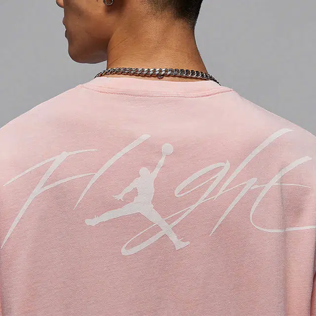 Jordan Flight Essentials LOGO T