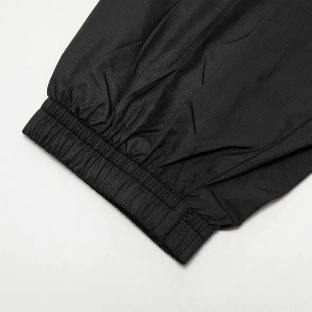 PUMA Acm Prematch Woven Anthem Jacket