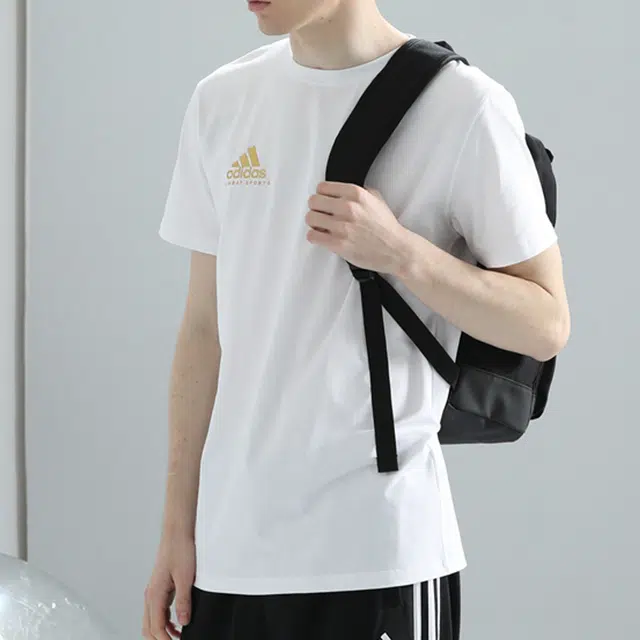 adidas T