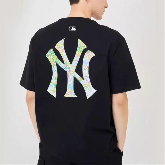 MLB logoT