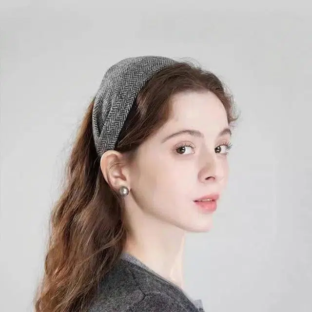 VERENA REINE