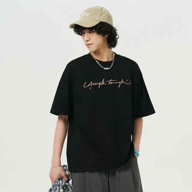UNthemed T