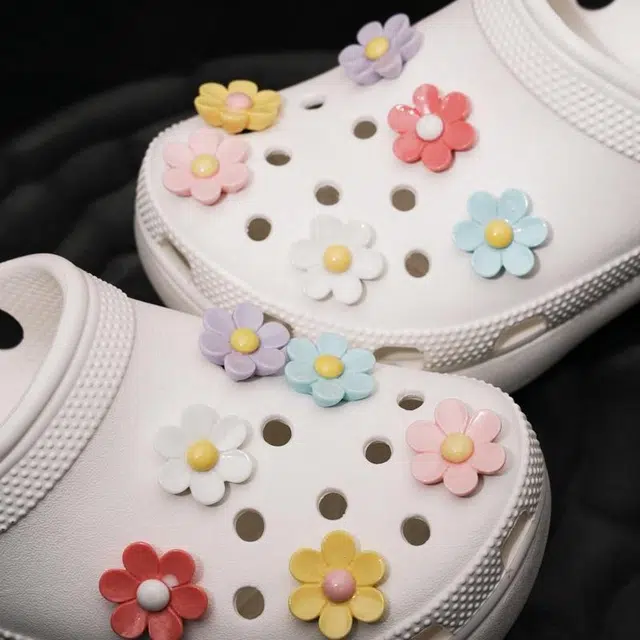 crocsDIY