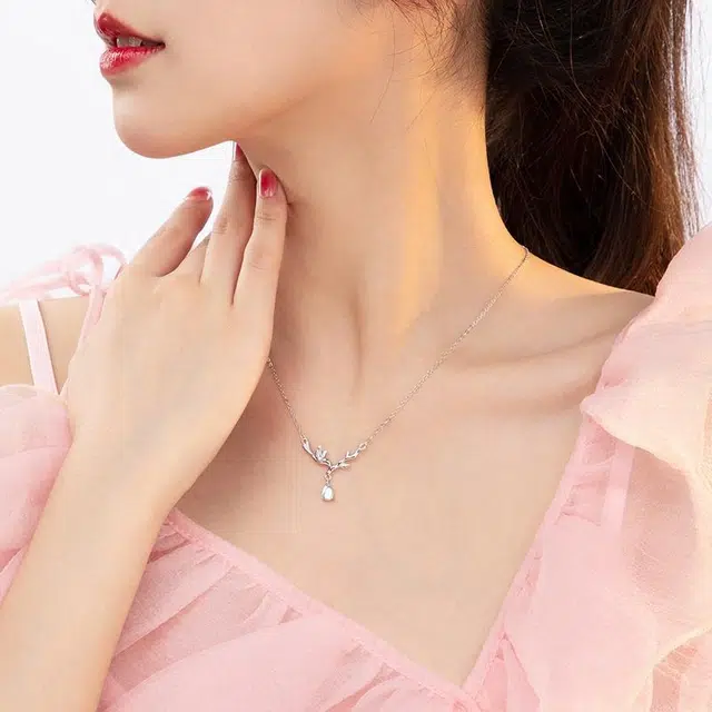 S925