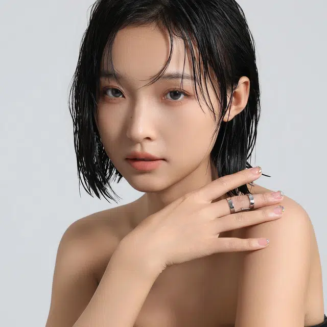 MISS XIA JWY