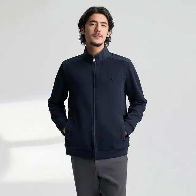NAUTICA