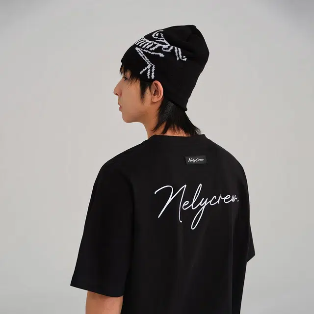 NELY T