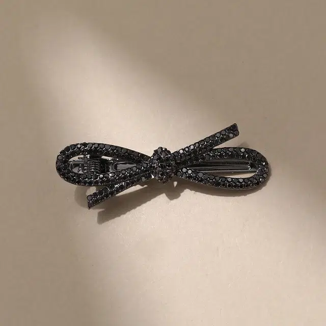 沂茹 时尚森系精致小众设计感几何镂空蝴蝶结刘海边夹日常通勤百搭文艺 合金 发夹 女款
