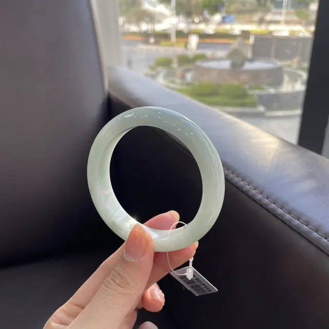 翠亨祥 细糯晴蓝 优雅大气 糯种 翡翠手镯 女款