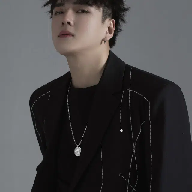 MISS XIA JWY