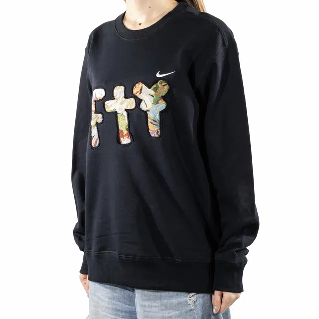 Nike F+Y
