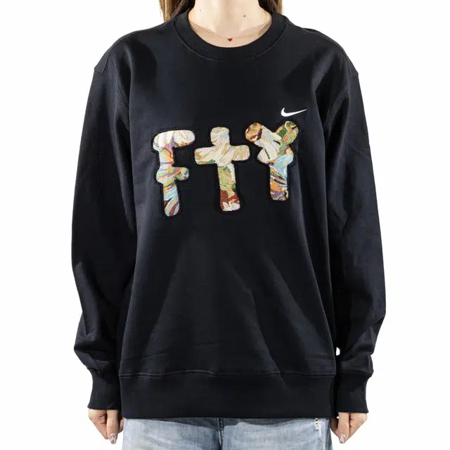 Nike F+Y
