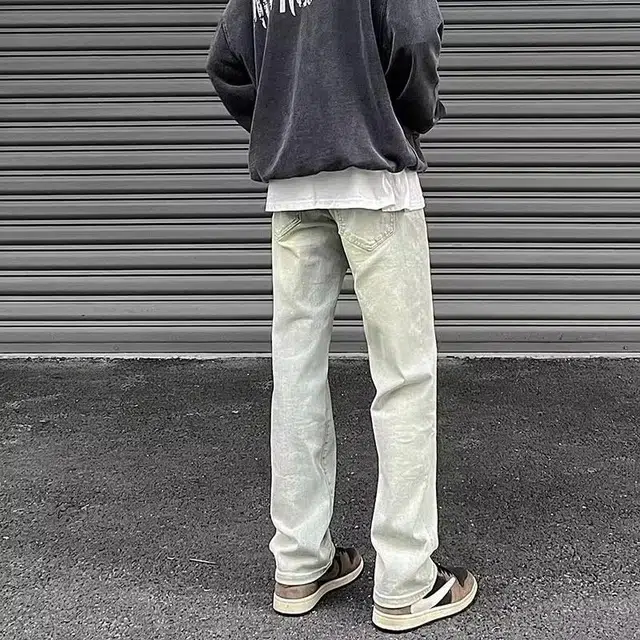 K411