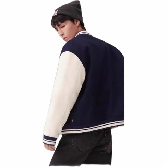 levis