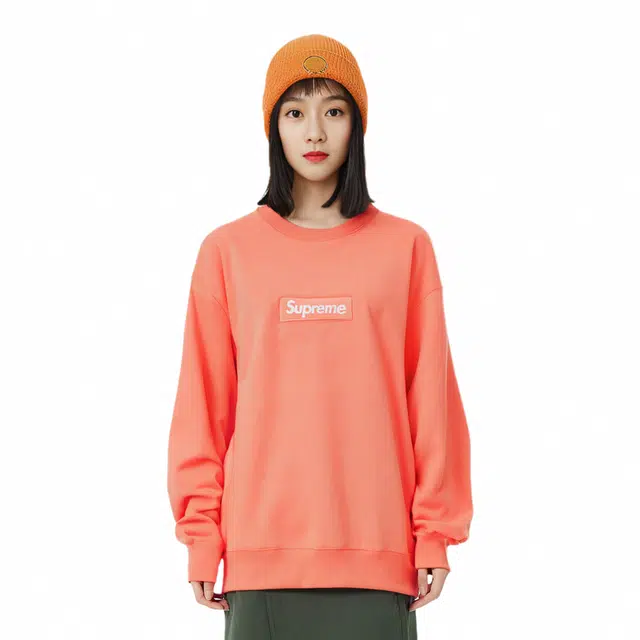 Supreme FW18 Box Logo Crewneck Fluorescent Pink