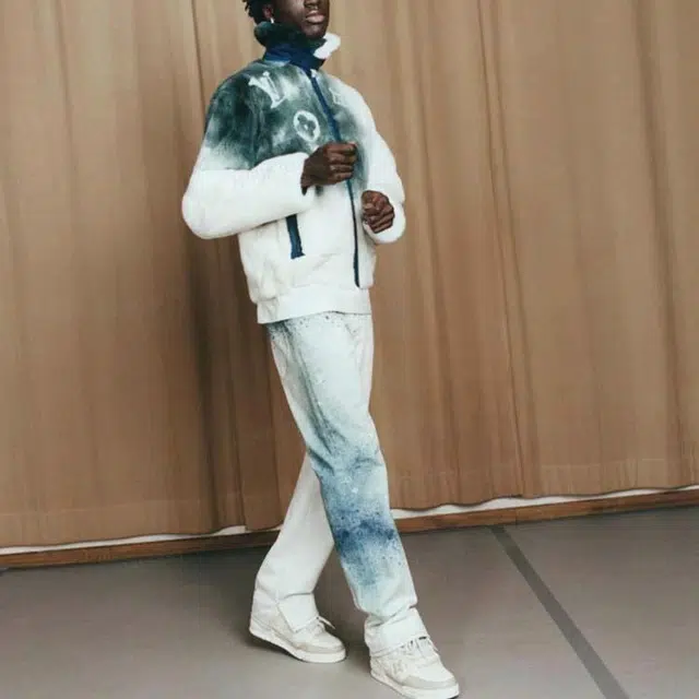 LOUIS VUITTON Logo