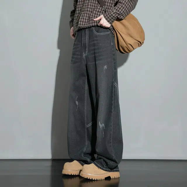 URBAN AUTHENTIC