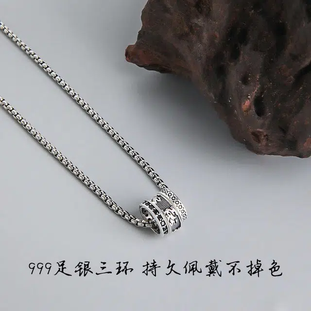 999