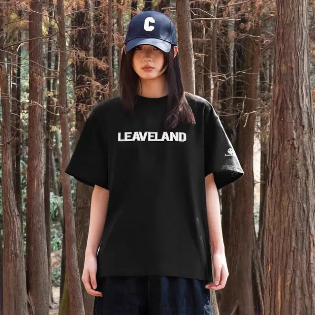 LEAVELAND LogoT