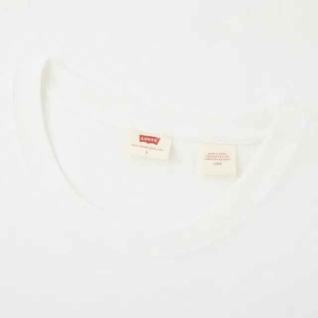 levis logoT