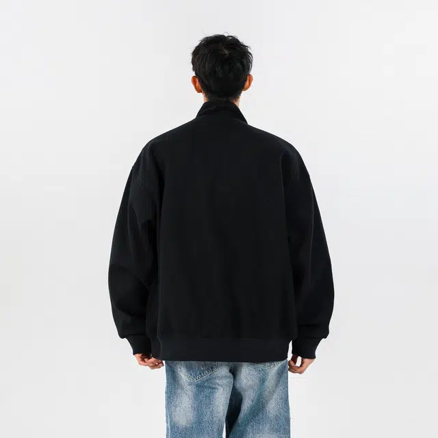 URBAN AUTHENTIC