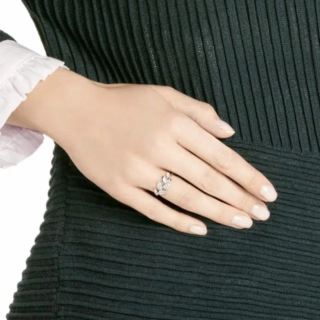 Swarovski MAYFLY RING