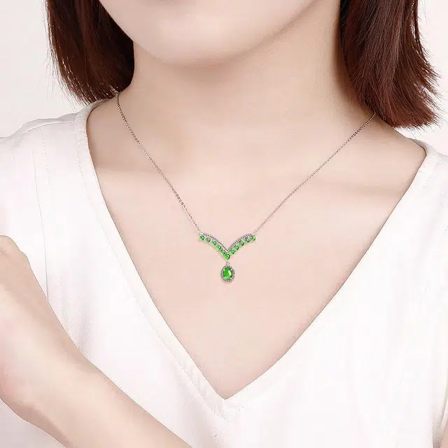 S925