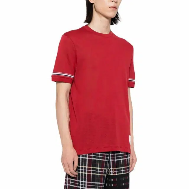 THOM BROWNE T