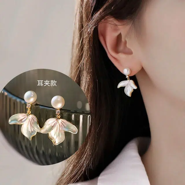 品彩 高级感轻奢高档大气 花朵耳饰 淡水珍珠 耳夹 女款