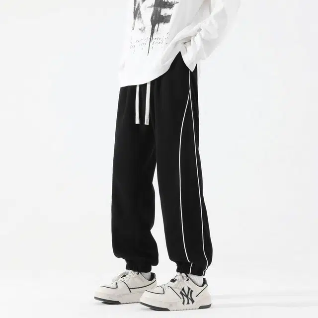 Ganbostore hiphop