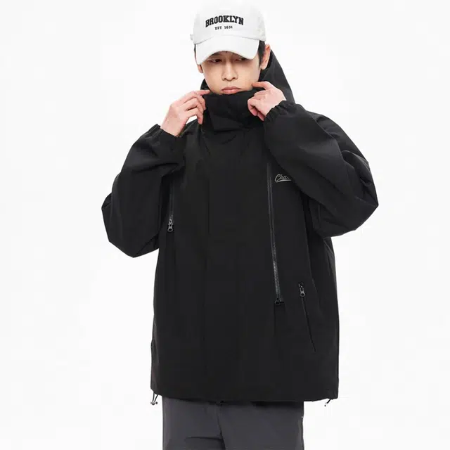 CHARLIE GOLF