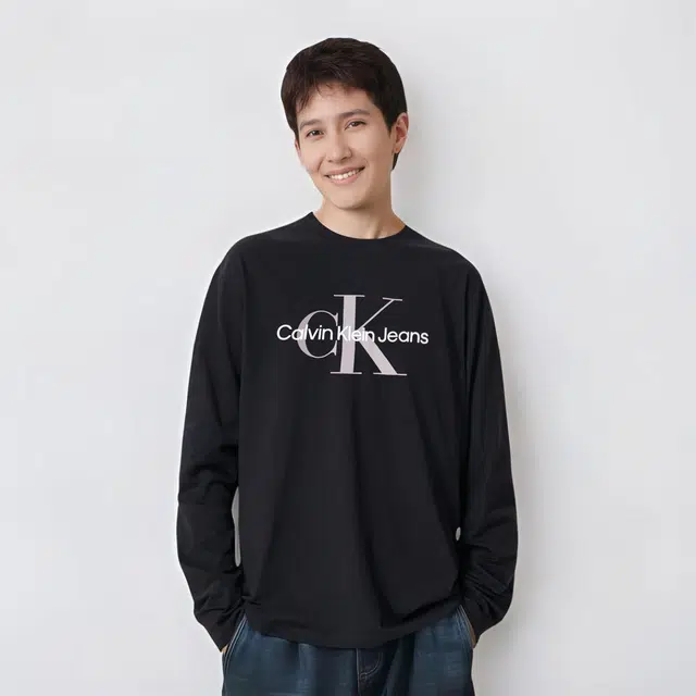 CALVIN KLEIN T