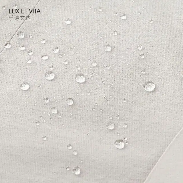 LUX ET VITA