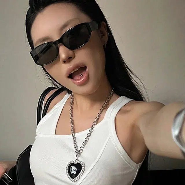 MK