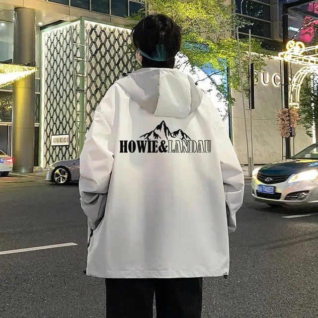 HOWIE LANDAU