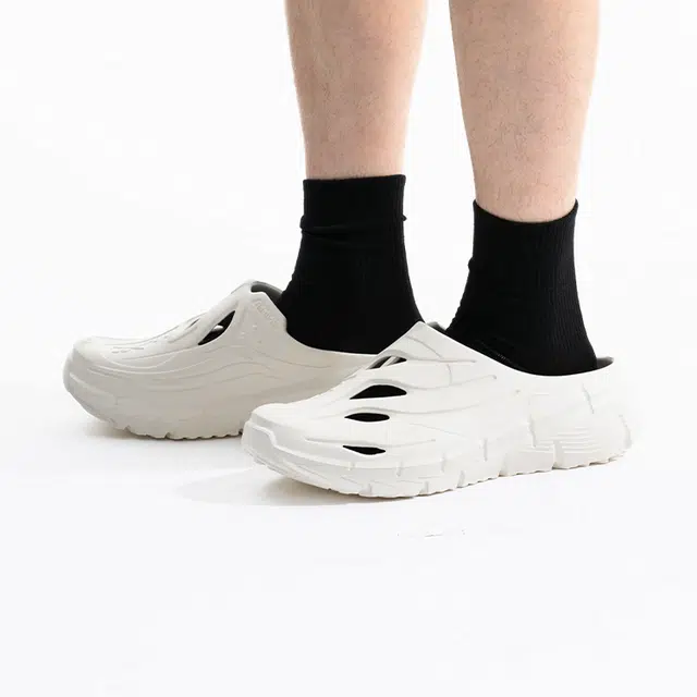 Reebok ZIG CLOG