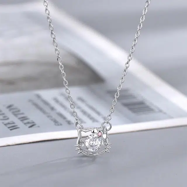 尚银福 萌趣猫咪系列 森系小清新萌趣可爱少女心时尚优雅气质 轻奢高级感小众创意设计在逃公主跳动的心锁骨链套装 好运 合金 项链 女款