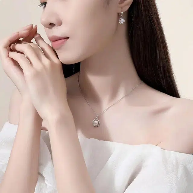 S925