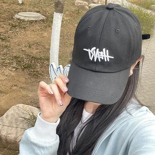 俞兆林 复古字母刺绣时尚潮流户外出行运动风防晒遮阳百搭休闲大头围显脸小 聚酯纤维 鸭舌帽 男女同款情侣款