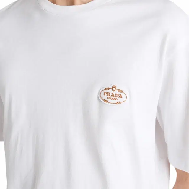 PRADA T