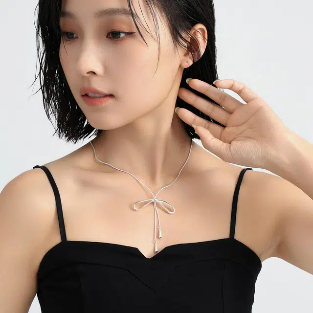 MISS XIA JWY