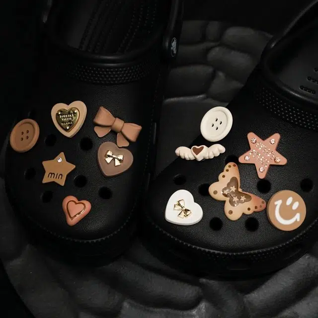 DIY12 crocs