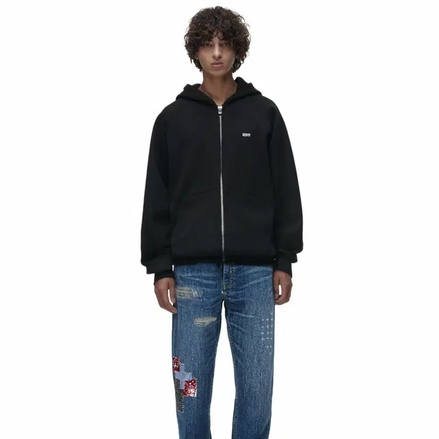 Lee