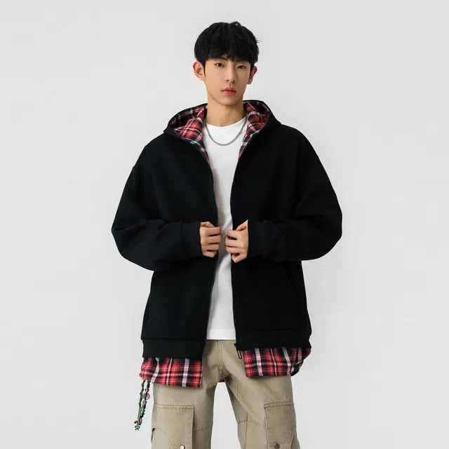 URBAN AUTHENTIC