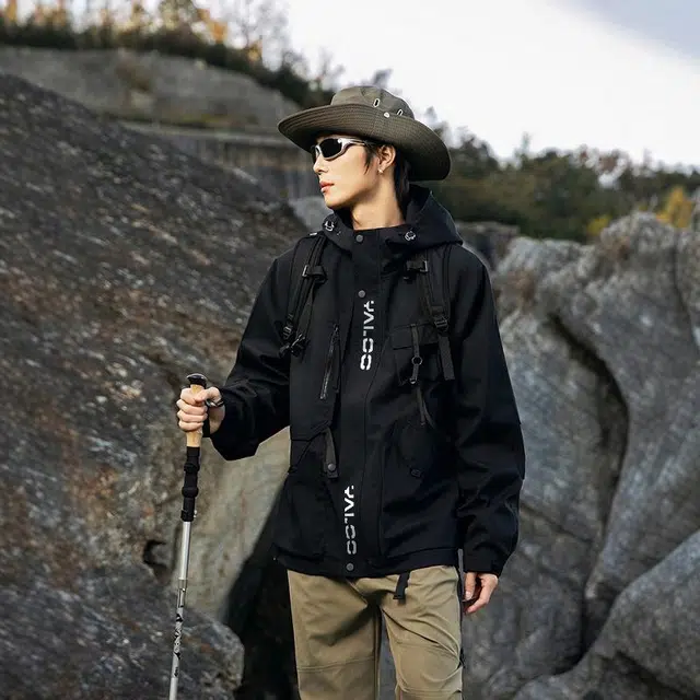 雅鹿  山系户外机能工装登山运动简约百搭休闲宽松连帽  防水防风防泼水冲锋衣 男女同款