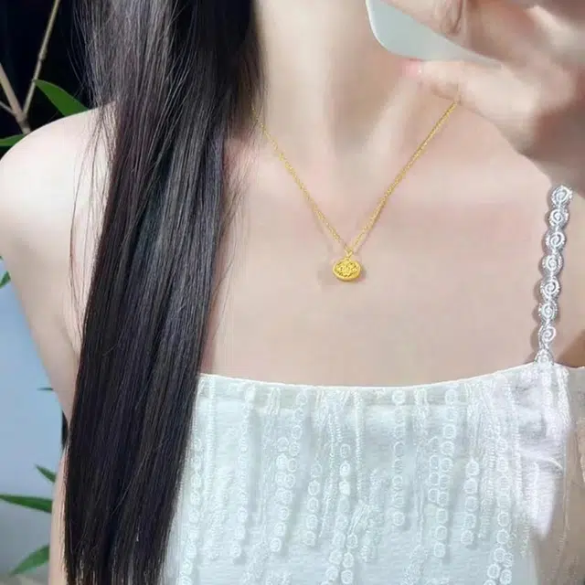 i 999