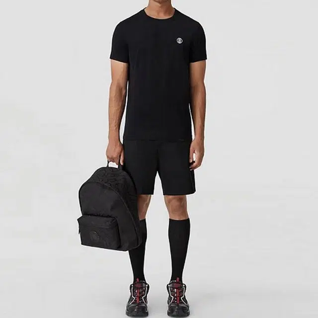 Burberry SS22 T